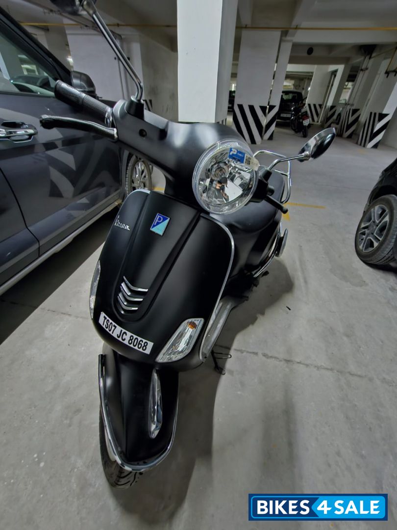 Matte Black Vespa ZX 125