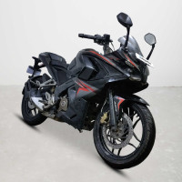 Bajaj Pulsar RS 200