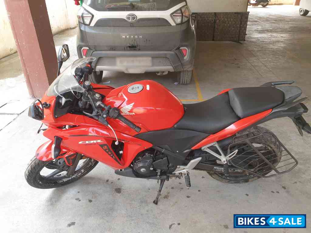 Honda CBR 250R ABS