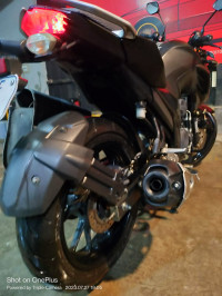 Matt Black Yamaha FZ25