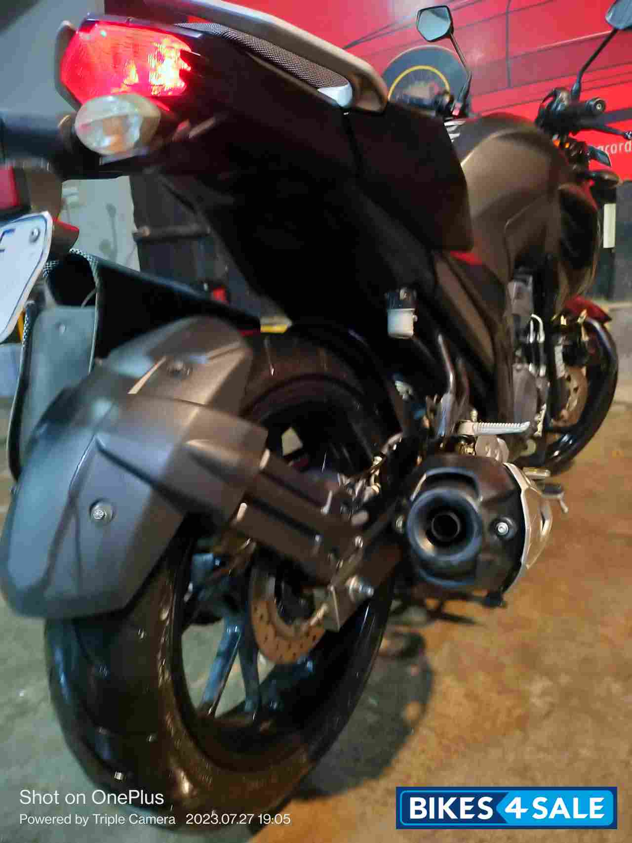 Matt Black Yamaha FZ25