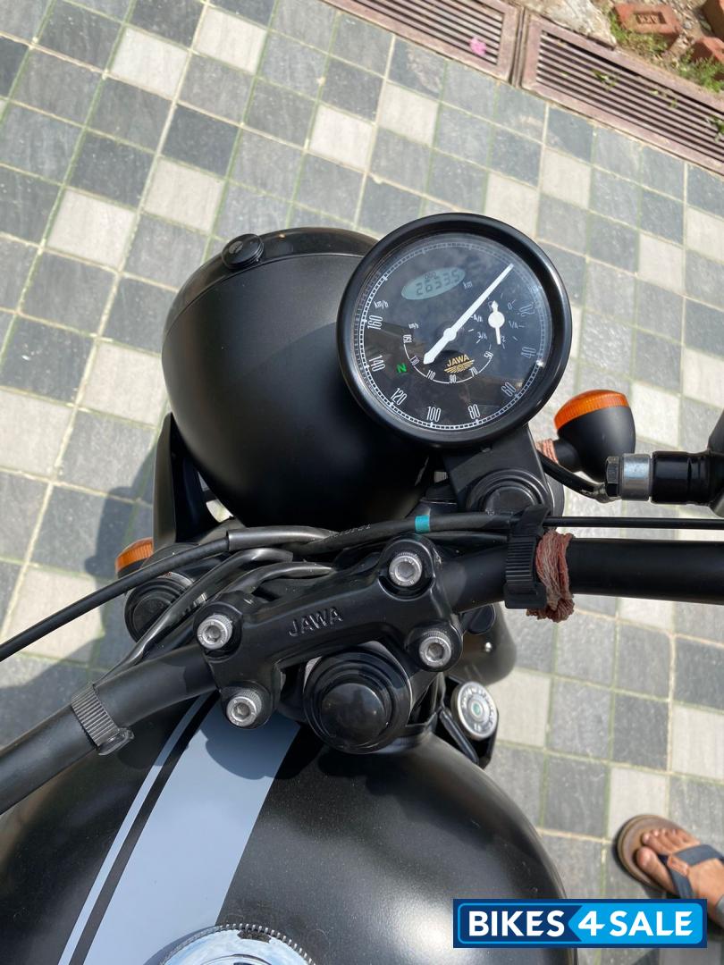 Black Jawa forty two