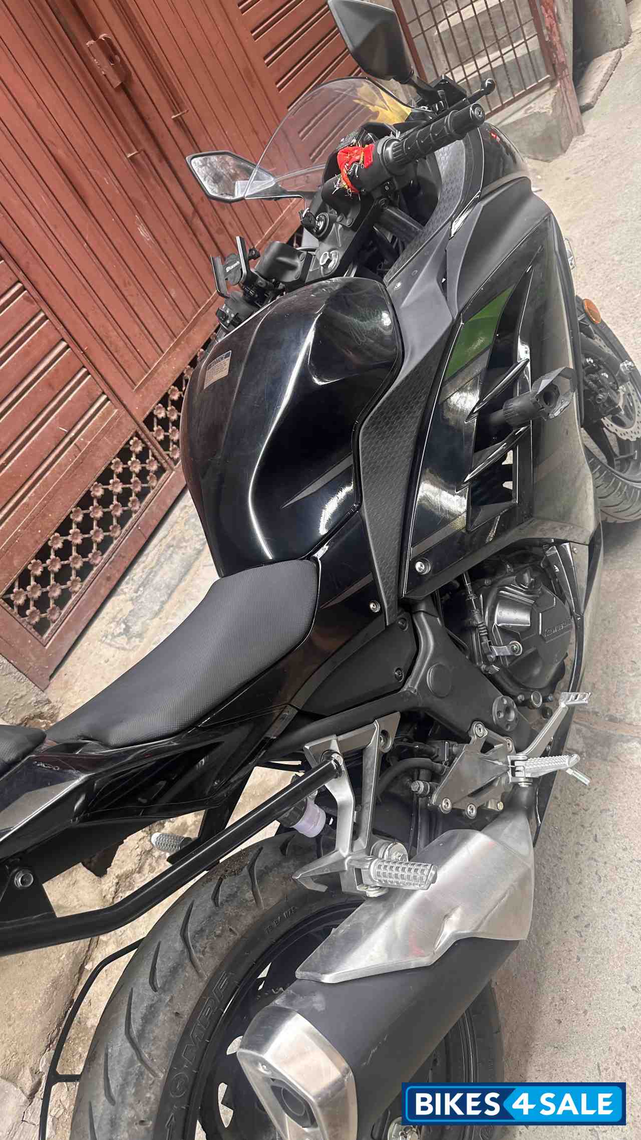 Black Green Kawasaki Ninja 300 BS6 2022