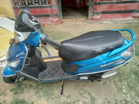 Blue Metallic Hero Maestro Edge 125