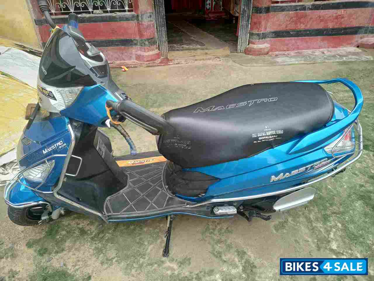 Blue Metallic Hero Maestro Edge 125