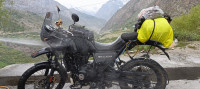 Black Royal Enfield Himalayan 2021