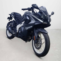 Bajaj Pulsar RS 200