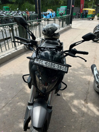 Black Bajaj Dominar 400 ABS BS6