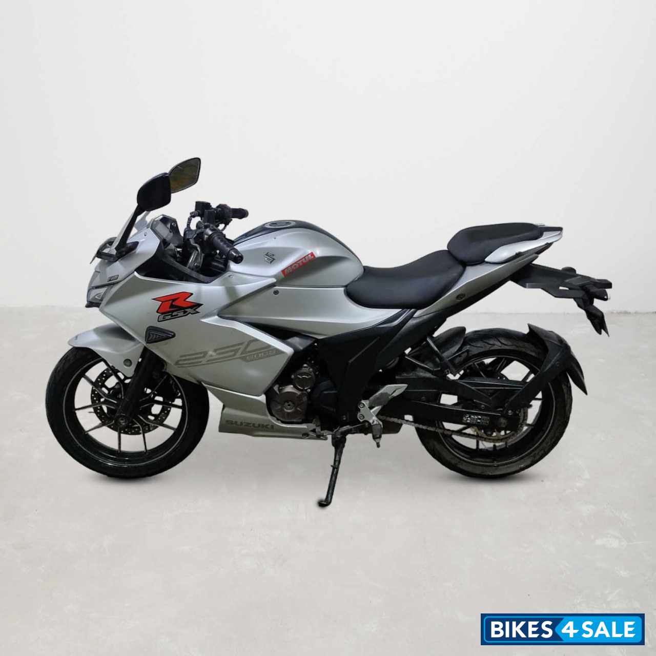 Suzuki Gixxer SF 250