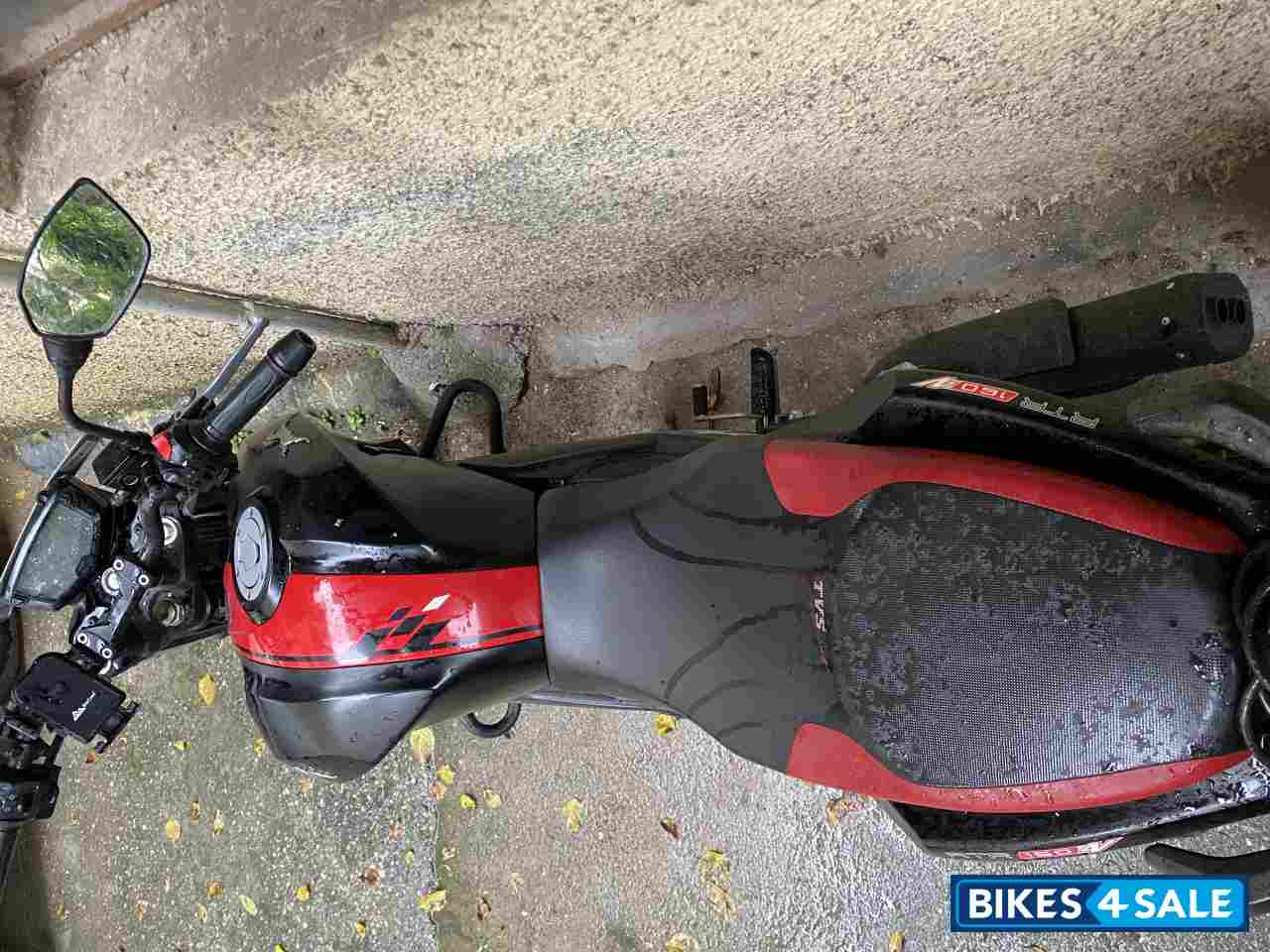 Matte Black TVS Apache RTR 160 4V Special Edition