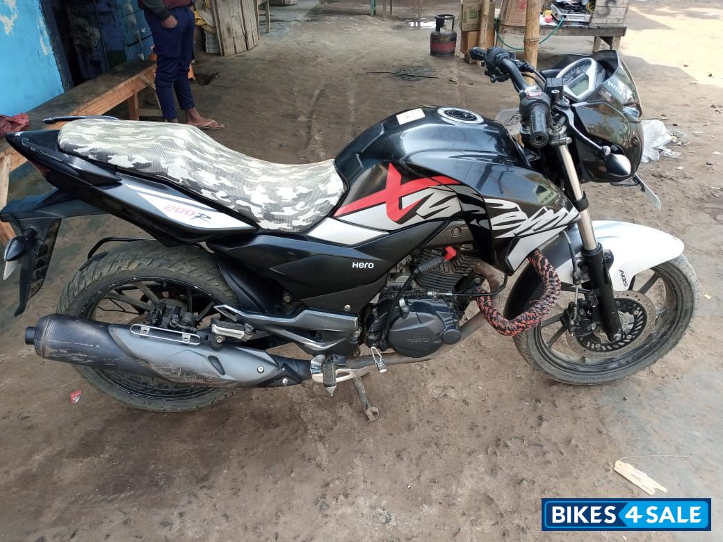 Black Hero Xtreme 200R