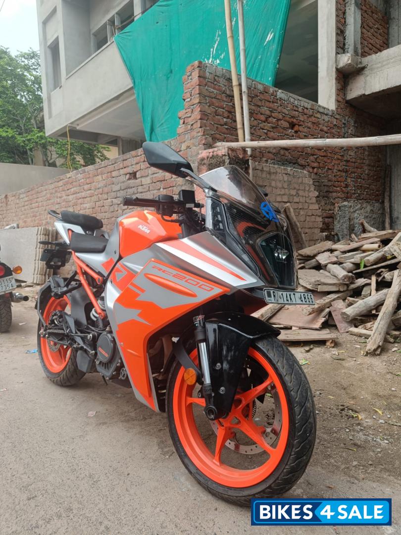 KTM RC 200 2022