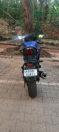 Yamaha YZF R15 V3