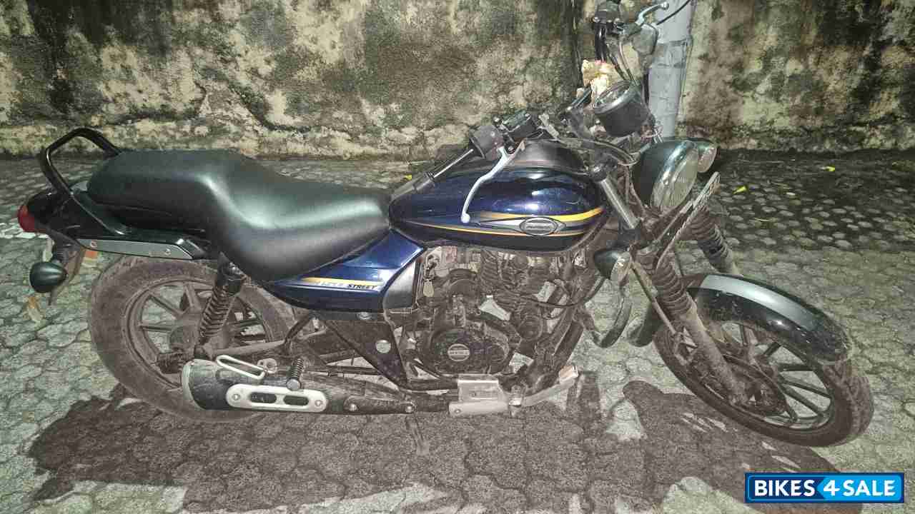 Bajaj Avenger Street 150