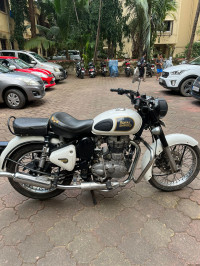 Royal Enfield Classic 350