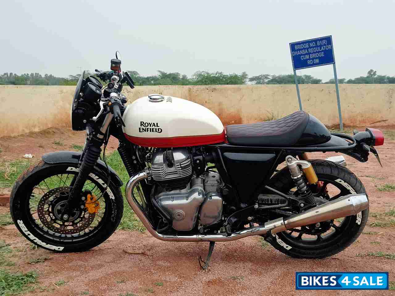 Baker Express Royal Enfield Interceptor 650 Twin