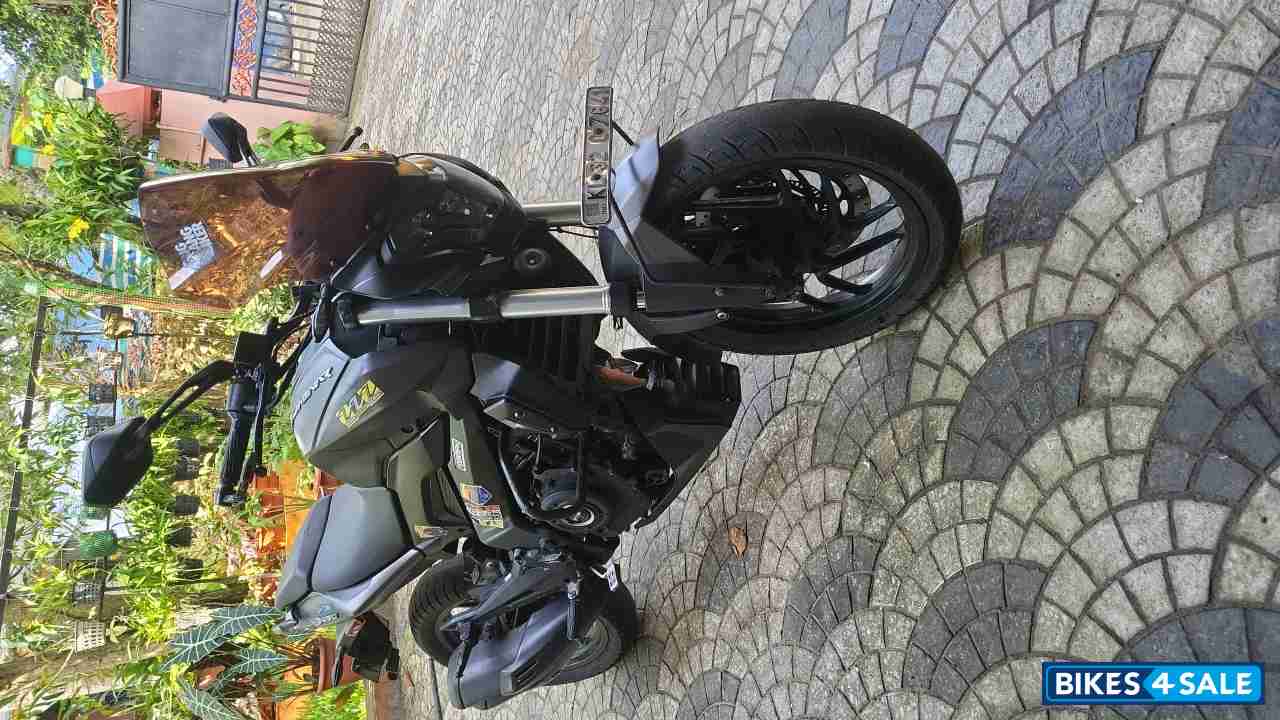 Bajaj Dominar 250