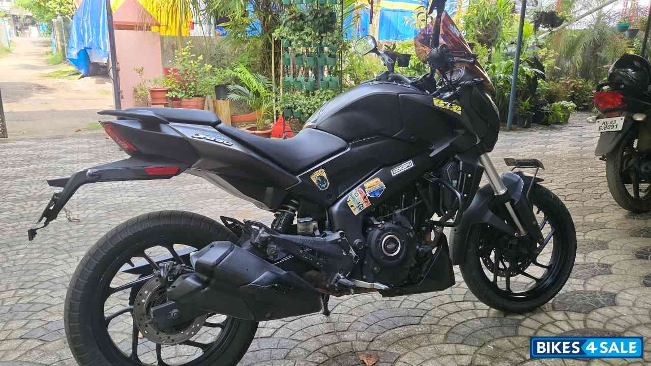 Bajaj Dominar 250