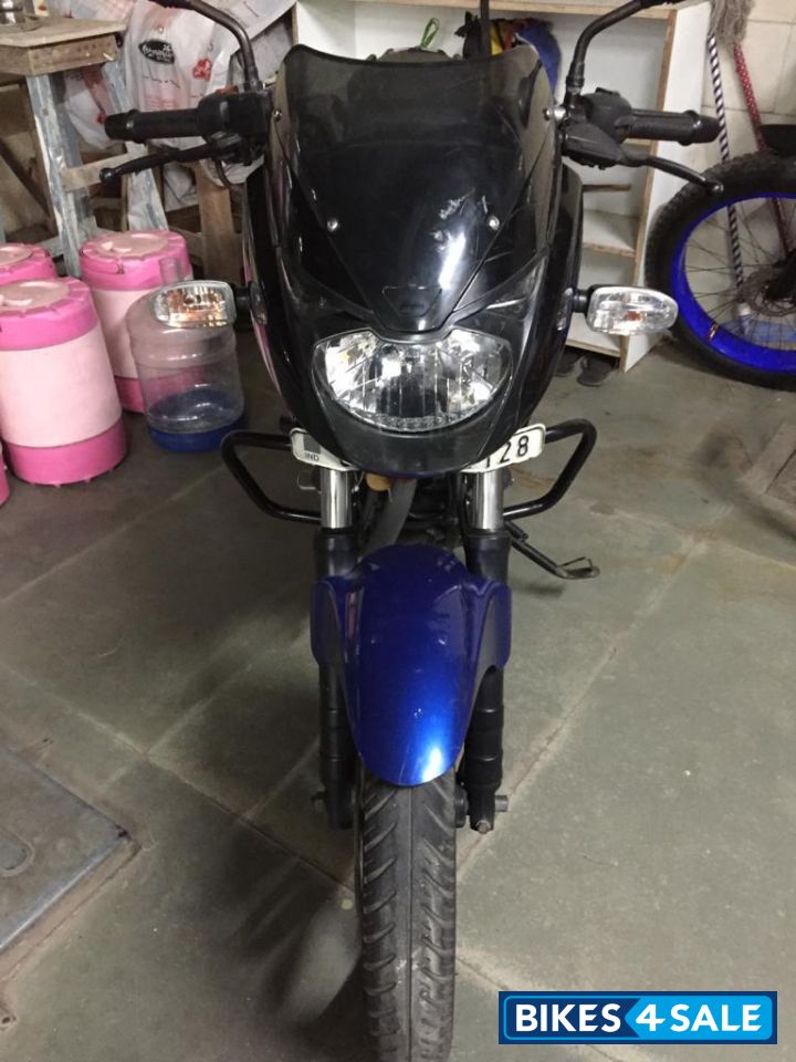 Blue Black Bajaj Pulsar 180 DTSi