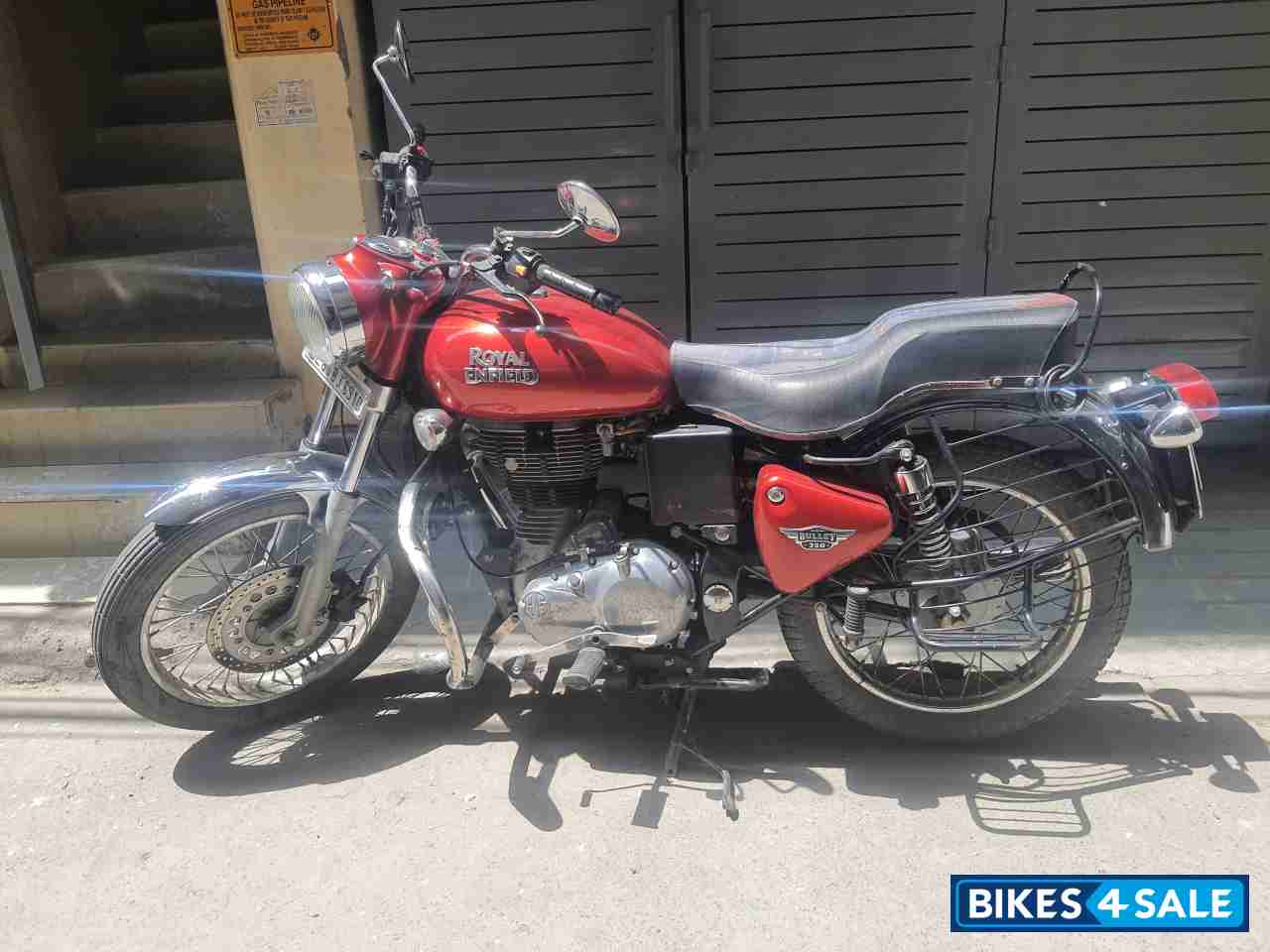 Maroon Royal Enfield Bullet Electra Twinspark Maroon Royal Enfield Bullet Electra Twinspark