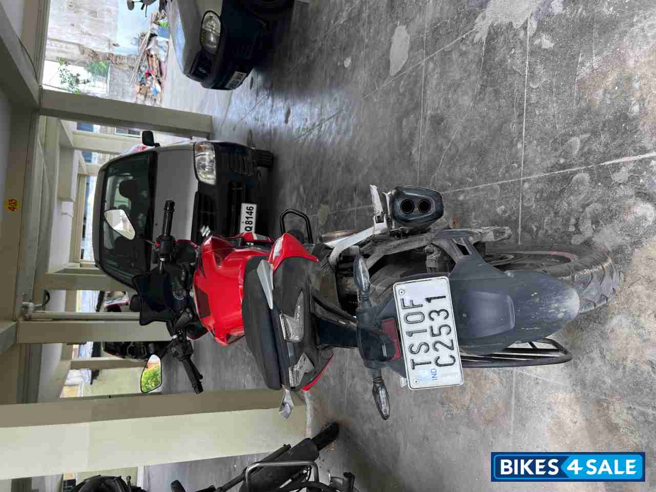 Glossy Red Bajaj Pulsar F250