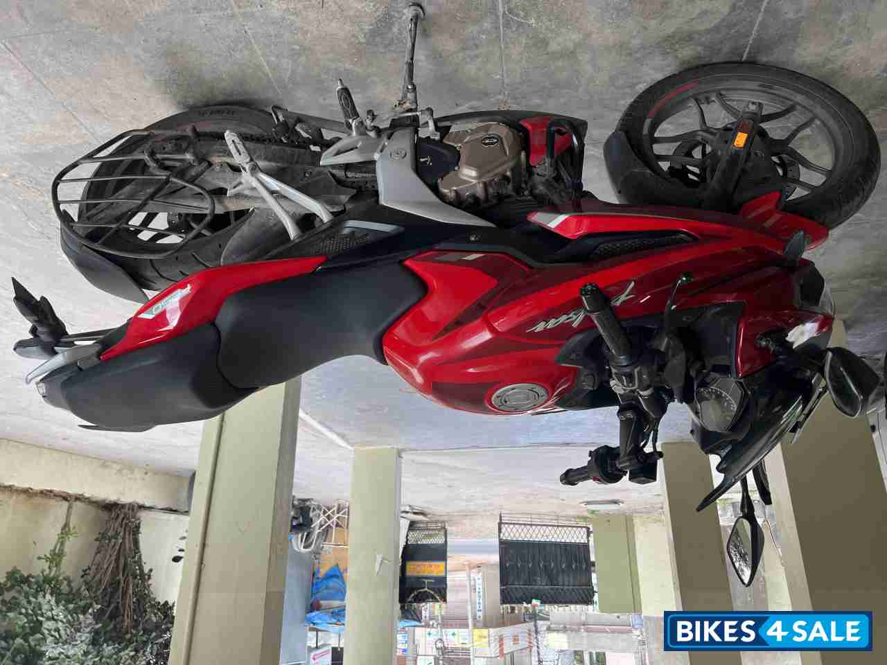 Glossy Red Bajaj Pulsar F250 Glossy Red Bajaj Pulsar F250