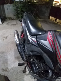 Grey Honda Shine 125
