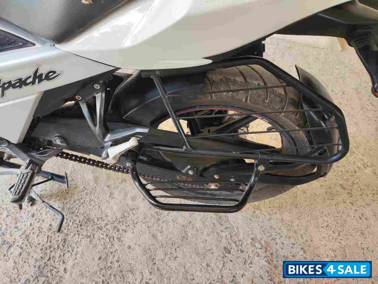 TVS Apache RTR FI 160