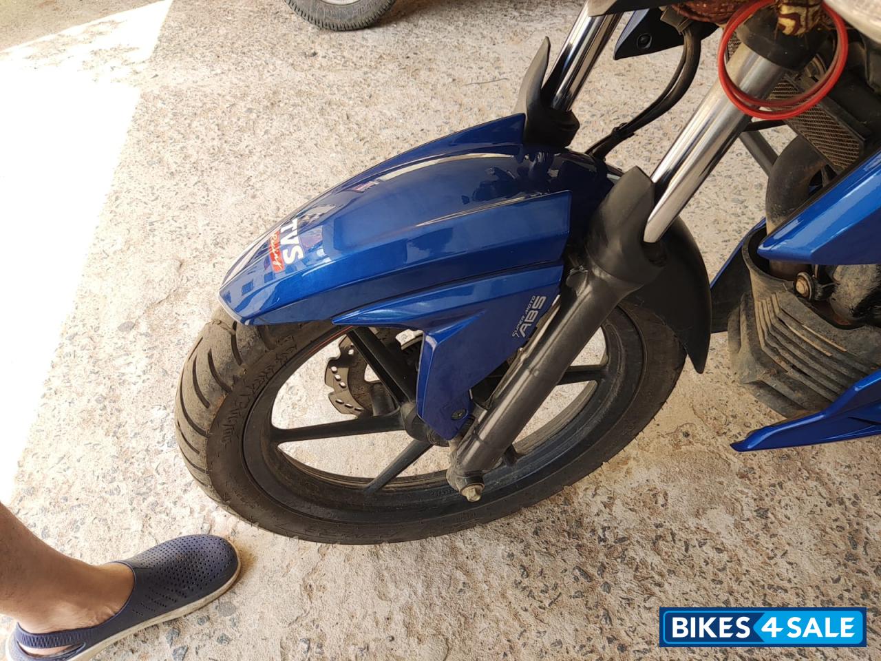 TVS Apache RTR FI 160