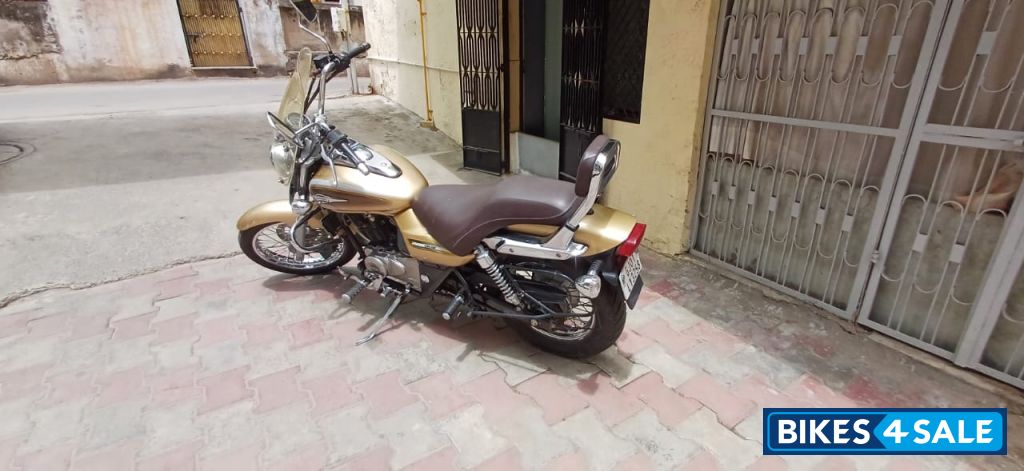 Bajaj Avenger Cruise 220