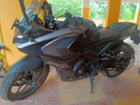 Black Bajaj Pulsar RS 200 BS6
