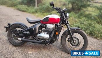 Jawa 42 Bobber Dual Channel ABS