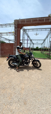 Bajaj Avenger Street 160