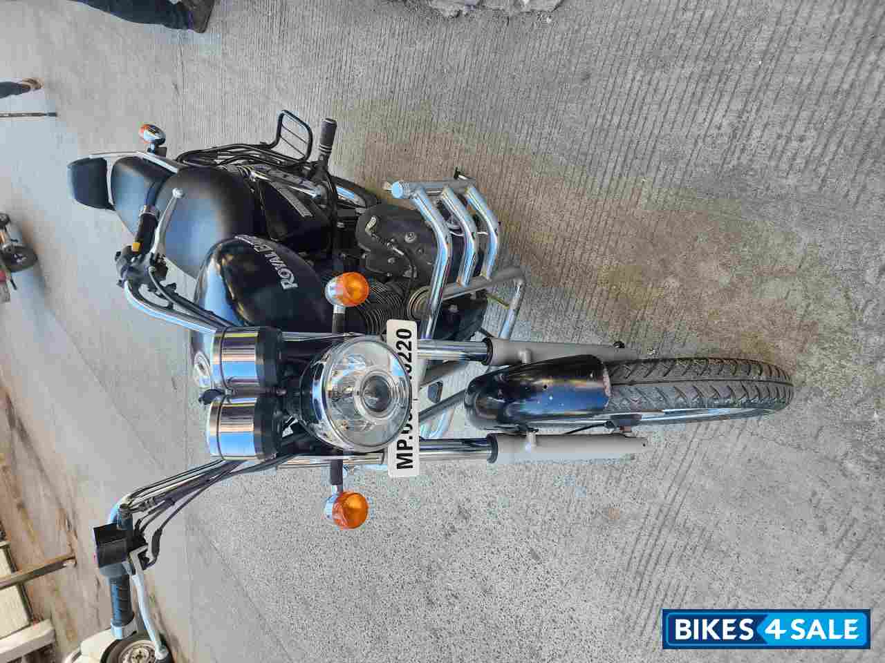 Royal Enfield Thunderbird 350