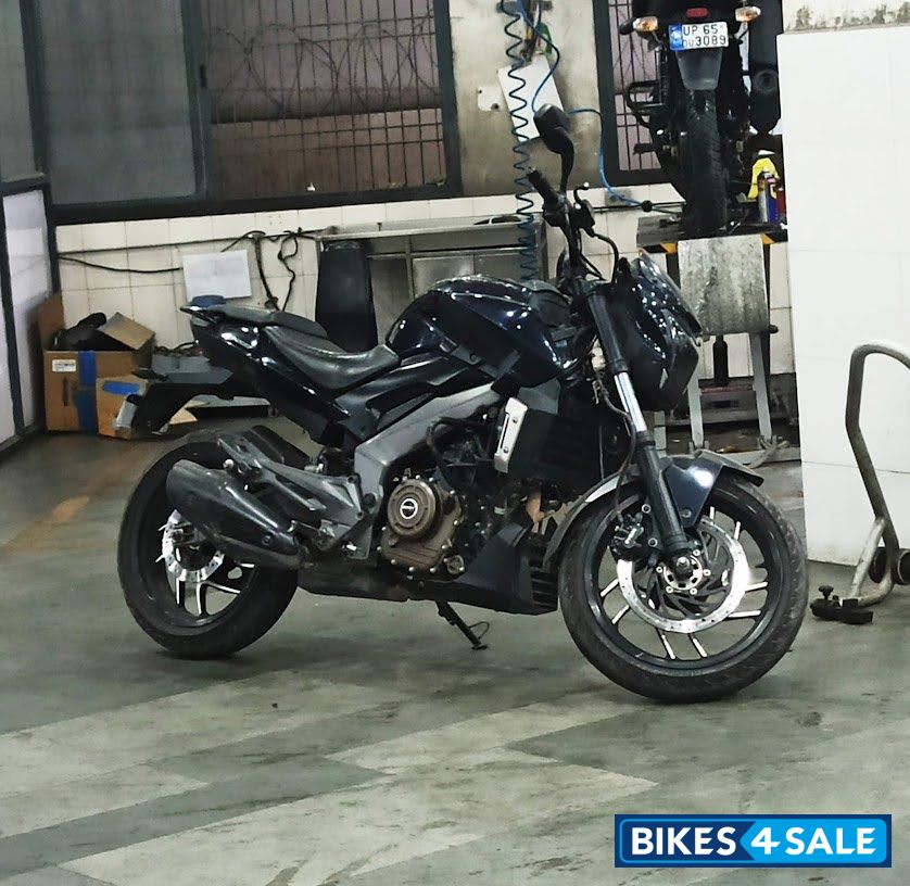 Bajaj Dominar 400 Disc