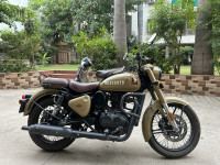 Desert Sand Royal Enfield Classic Desert Storm