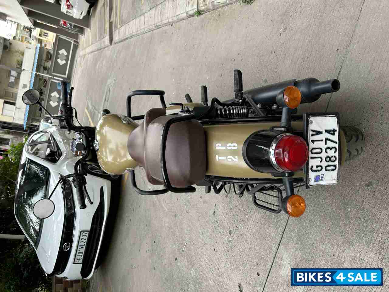 Desert Sand Royal Enfield Classic Desert Storm