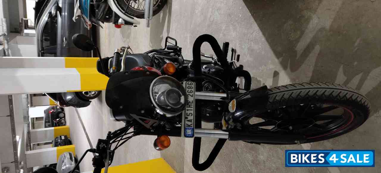 Red Royal Enfield Thunderbird X 350