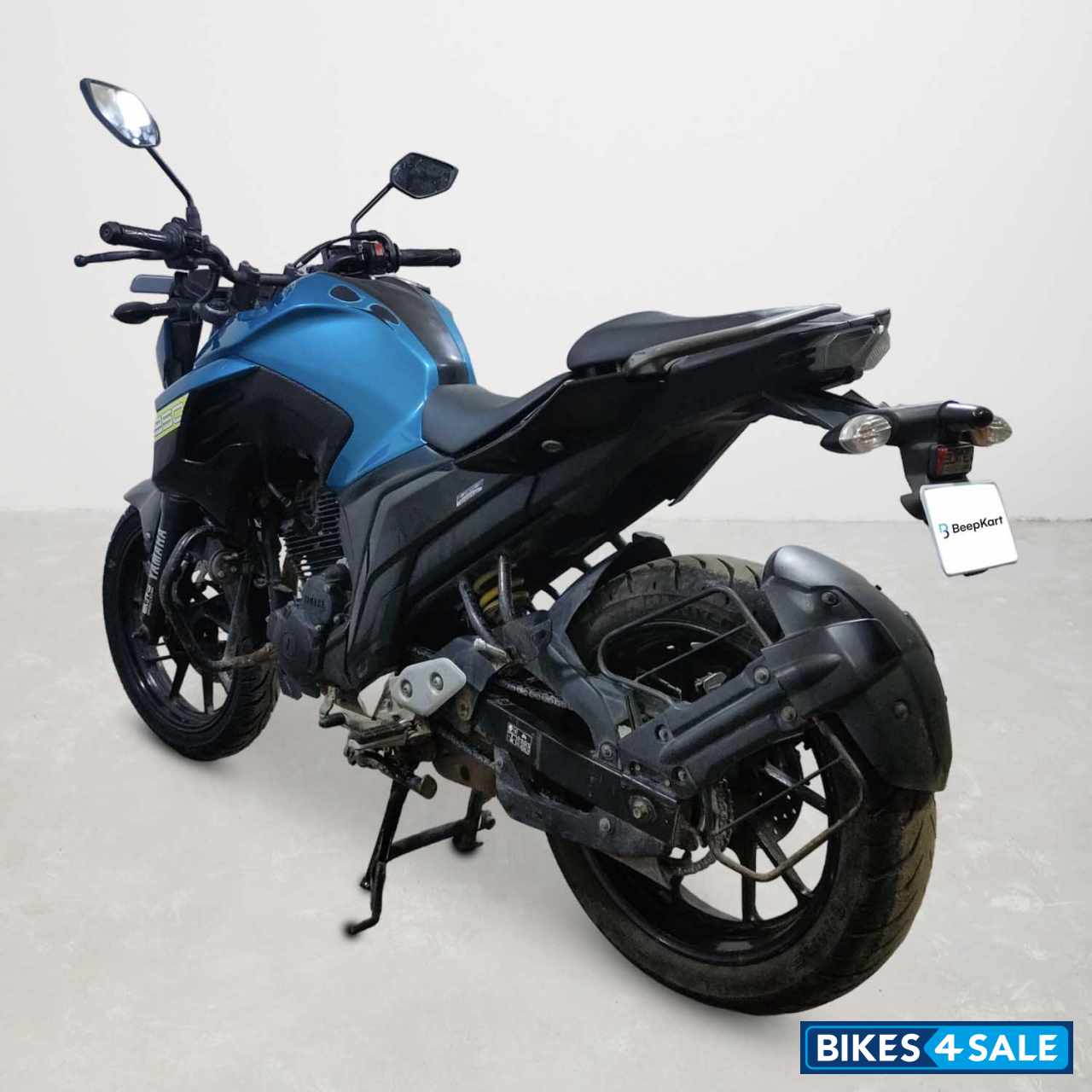 Yamaha FZ25