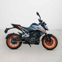 KTM Duke 125