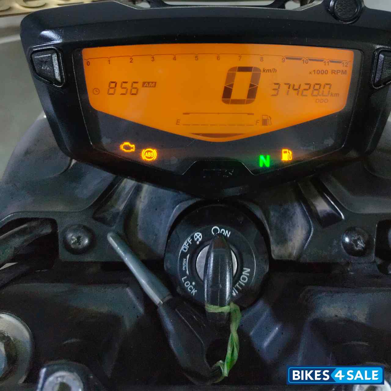 TVS Apache RTR 160 4V