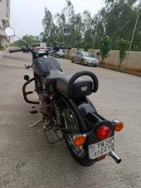 Royal Enfield Classic 500