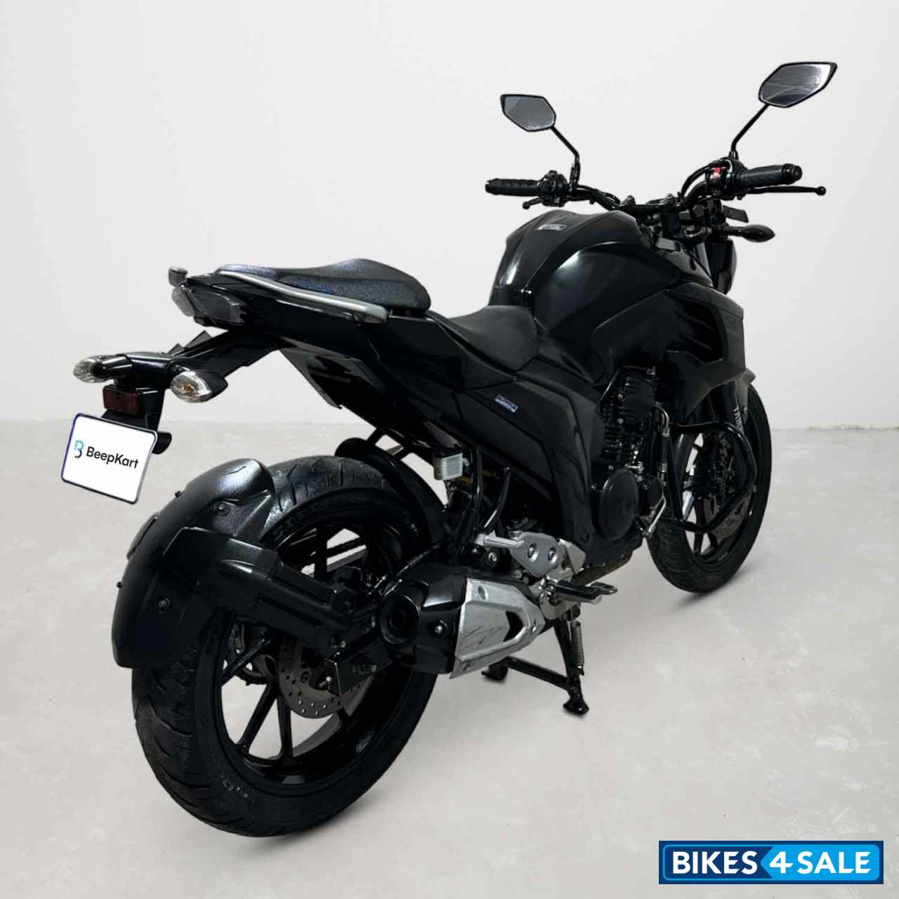 Yamaha FZ25