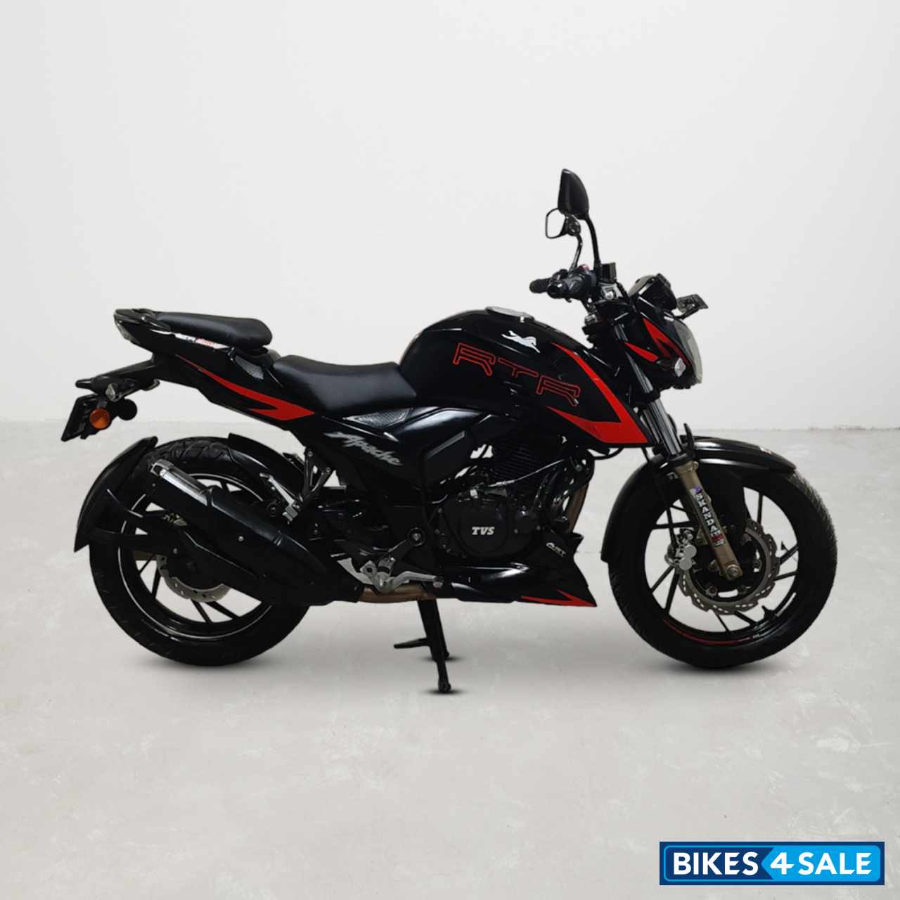 TVS Apache RTR 200 4V