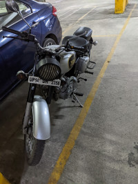 Silver Royal Enfield Classic 350