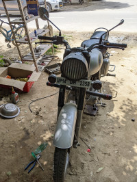 Royal Enfield Classic 350 2017 Model