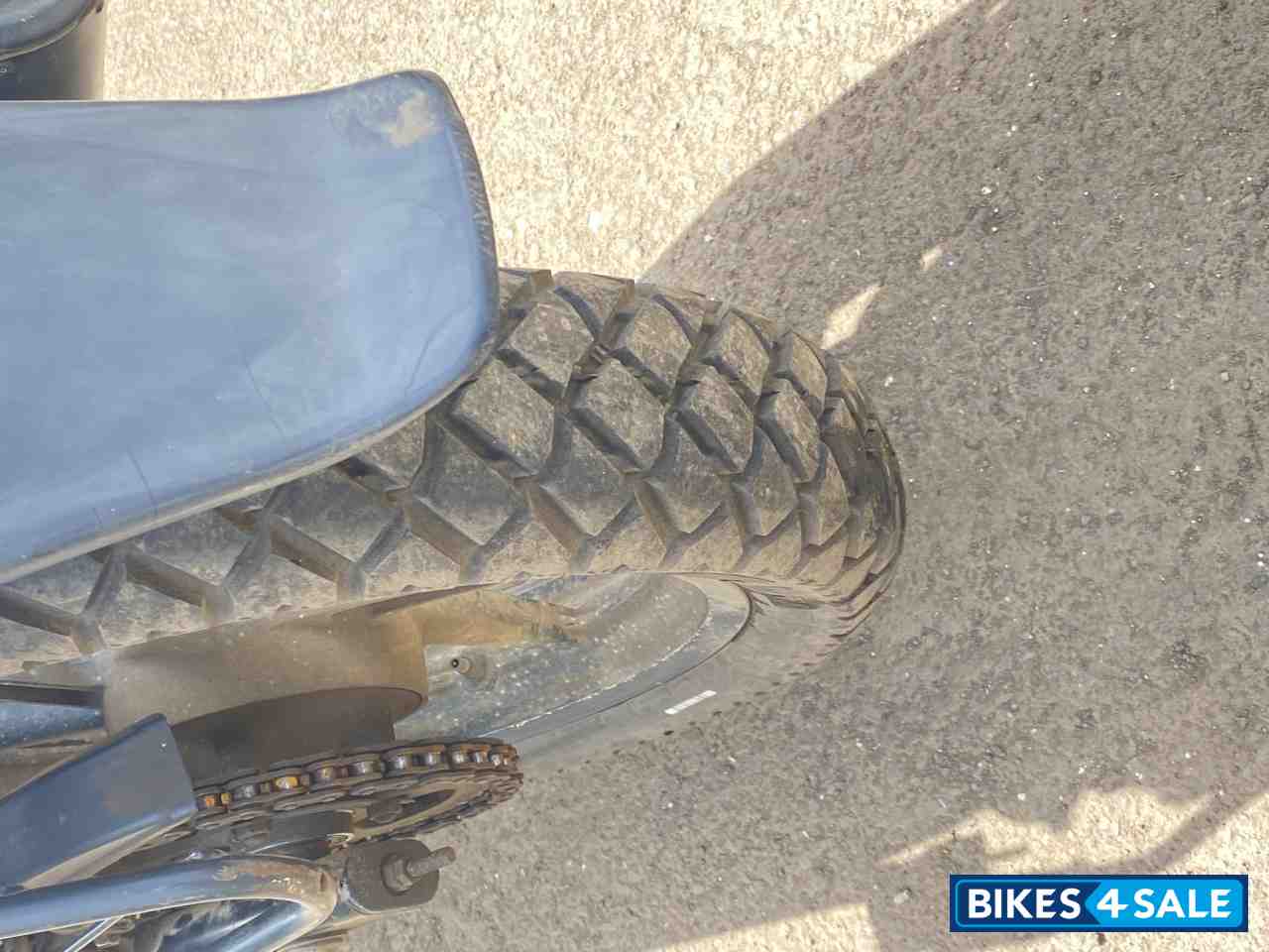 Grey Bajaj Pulsar 180