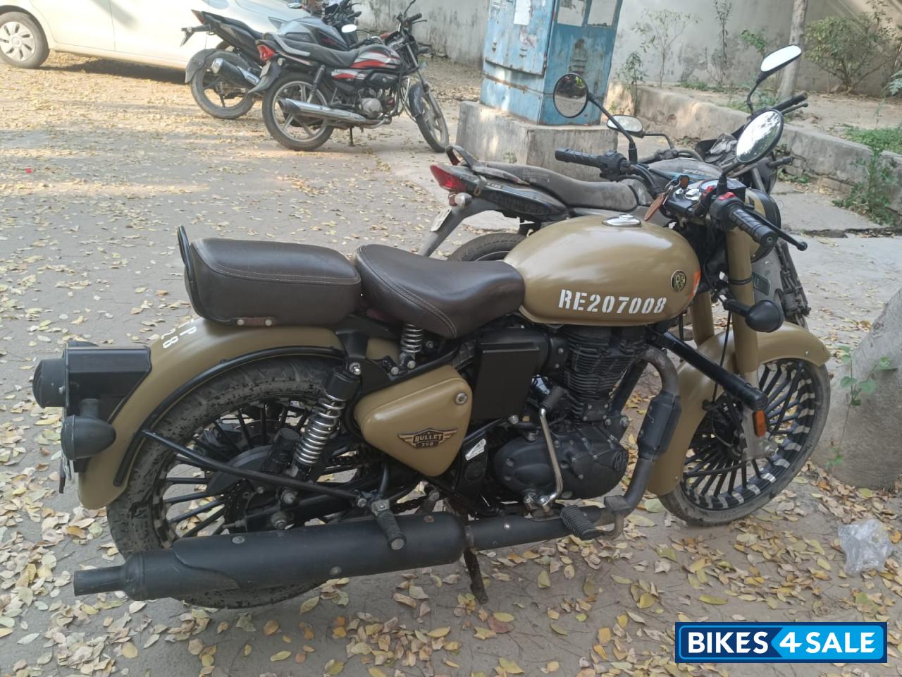 Royal Enfield Classic Signals Stormrider Sand