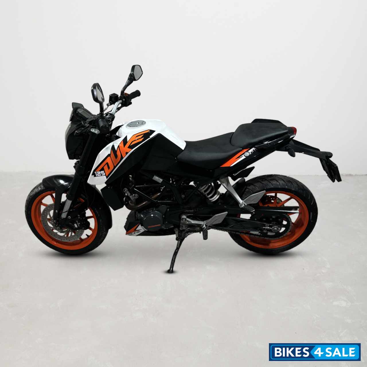KTM Duke 125