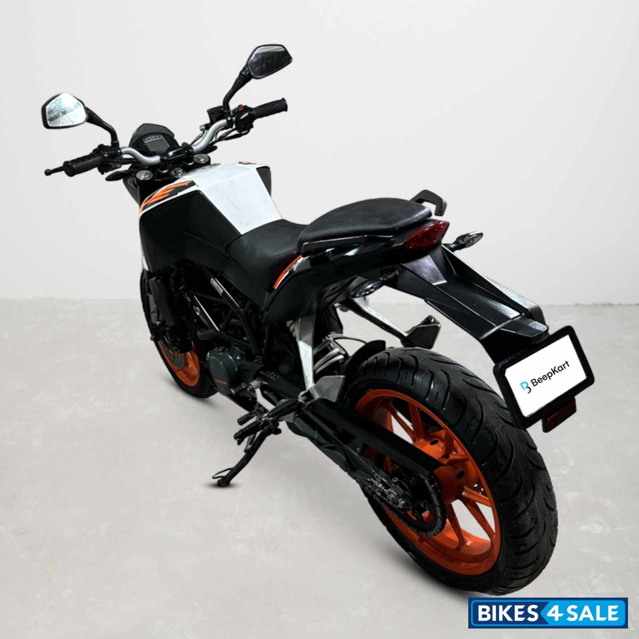 KTM Duke 125